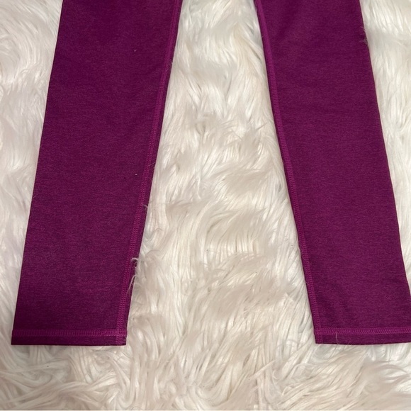 Fabletics Salar Printed PowerHold Legging Mulberry Stripe - Picture 8 of 11